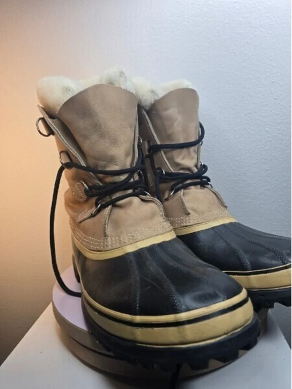 Vintage Sorel Caribou Men's 11 Waterproof Winter Snow Boots Tan Leather EUC